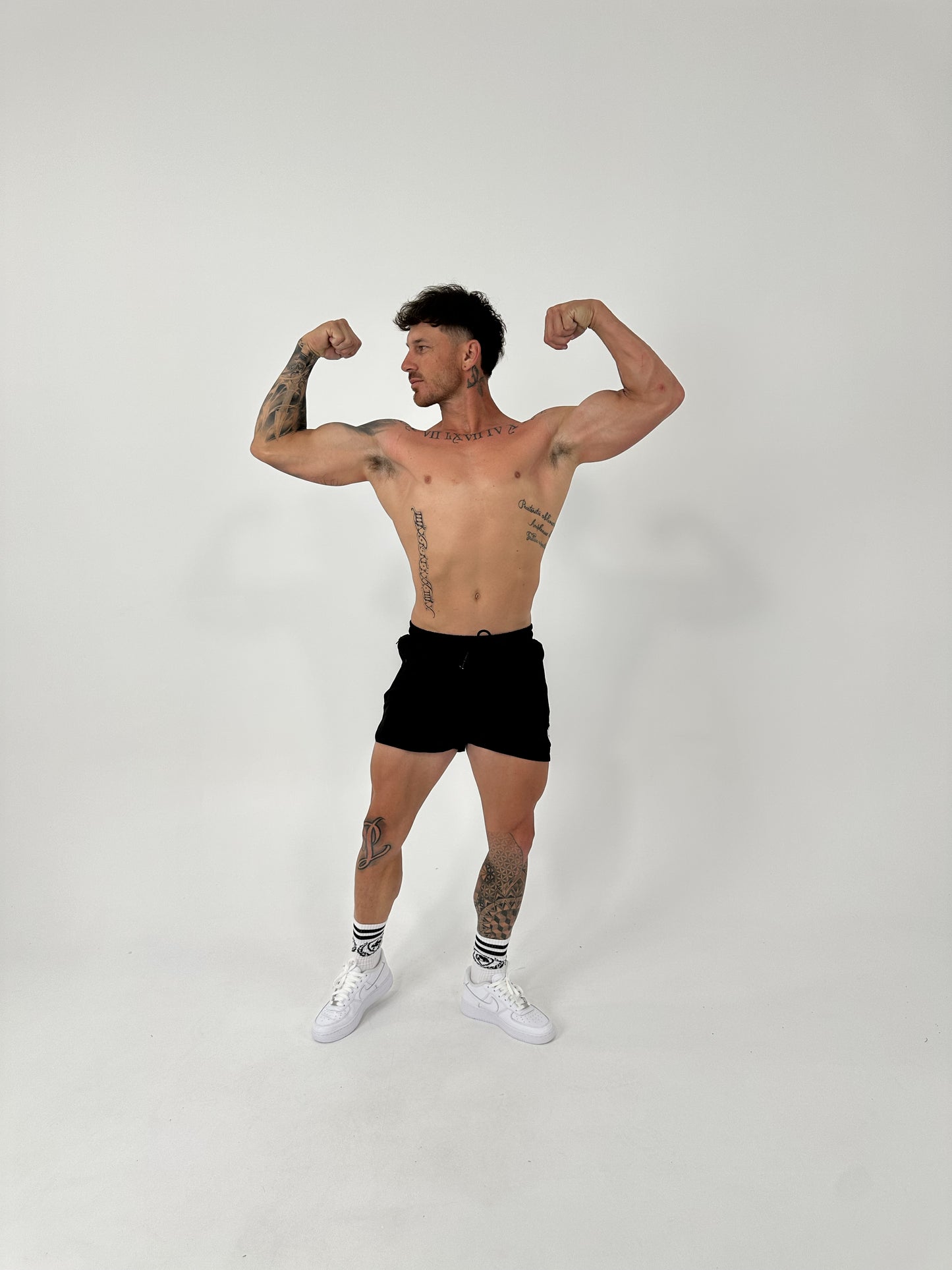 MEN'S LOGO PRINT LIFT SHORTS.