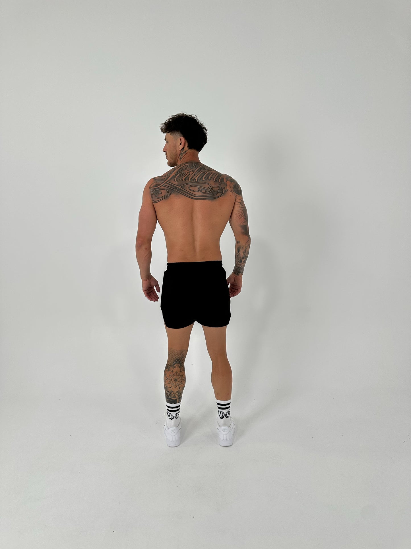 MEN'S LOGO PRINT LIFT SHORTS.